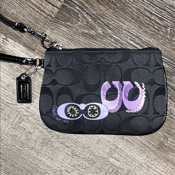Coach Black and Lavender Wristlet EUC - Picture 1 of 13